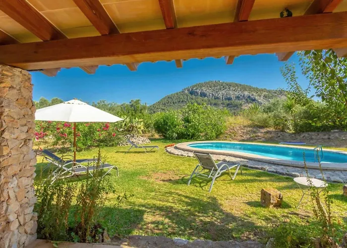 Willa Llobera By Sealand *